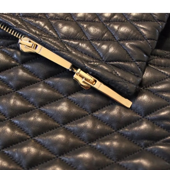 SOLD!!        Gucci leather Jacket by Tom Ford - Picture 6 of 8